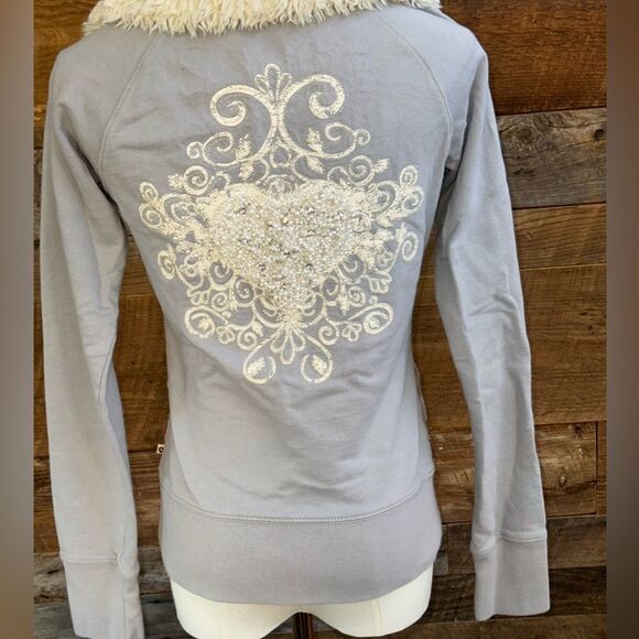 Twisted Heart America deadstock Y2K sherpa hoodie with heart beading detail EUC - Picture 3 of 14
